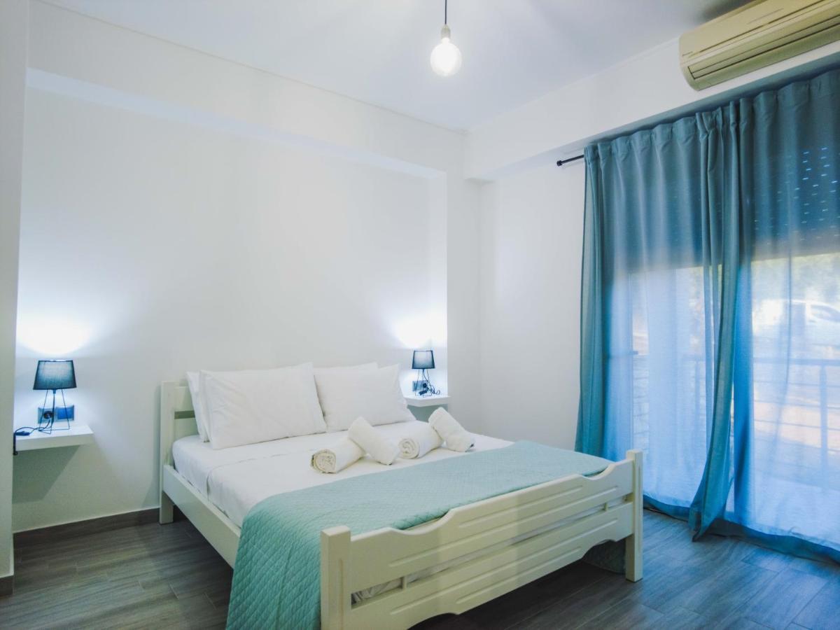 Chrilenia Apartments2 칼라마타 외부 사진
