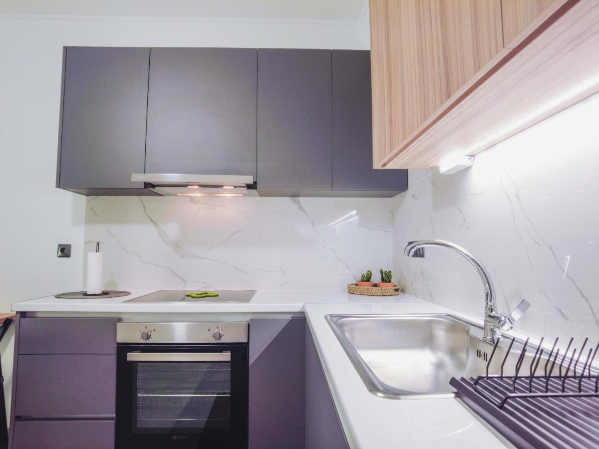 Chrilenia Apartments2 칼라마타 외부 사진